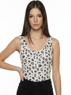 ENTRO | White Animal Print Button Detail Tank Bodysuit Top Women’s Size Medium